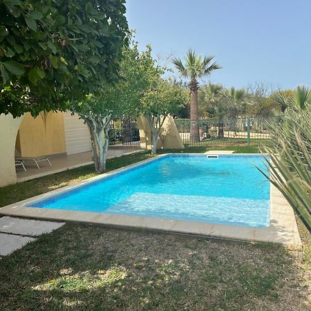 Penthouse Cosy Avec Piscine Privee Aparthotel Ла Марса Екстериор снимка