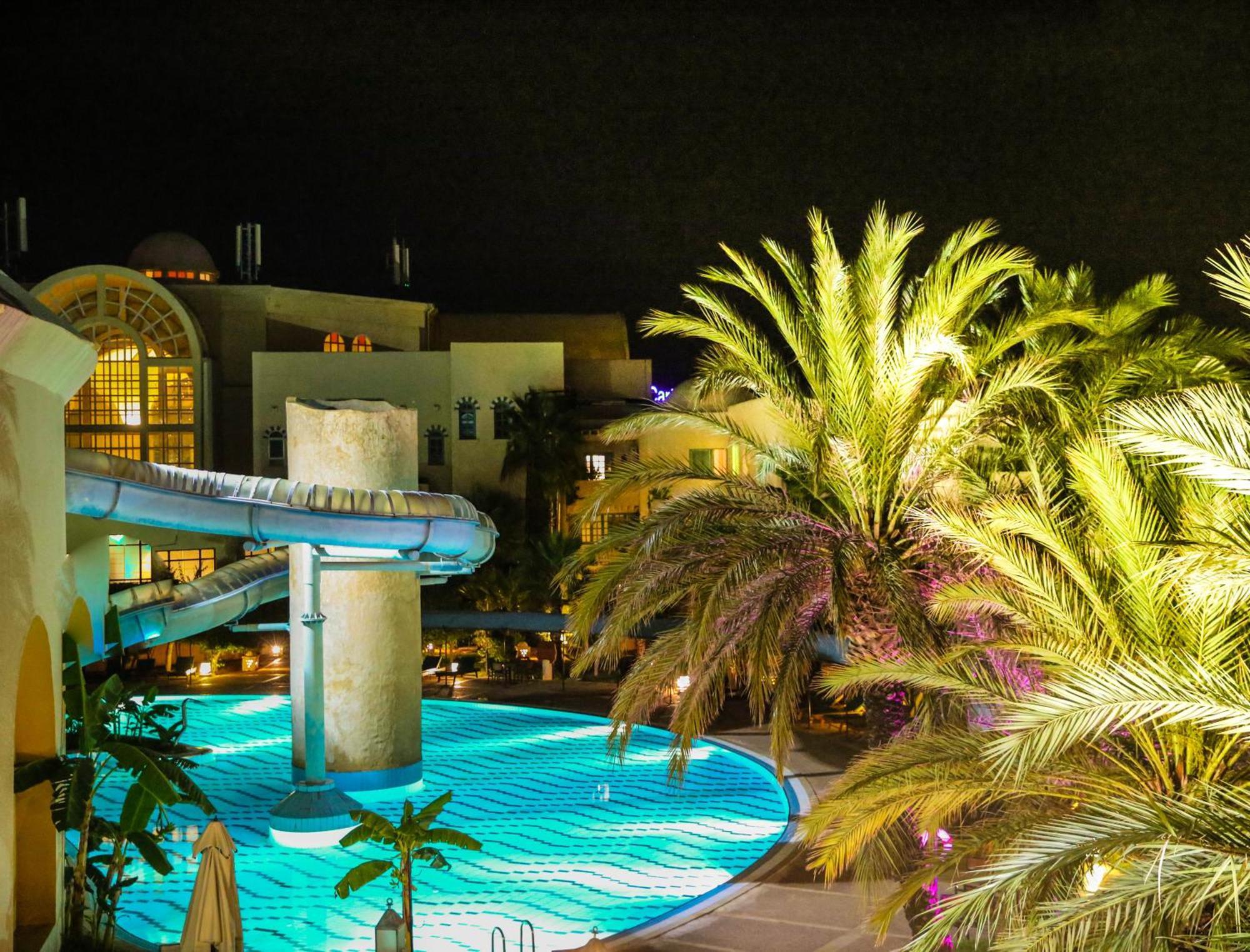 Penthouse Cosy Avec Piscine Privee Aparthotel Ла Марса Екстериор снимка
